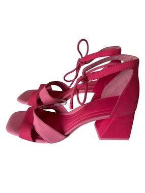 Giani Bini Late Nite Candy Pink Block Heels Dress Shoes Sandals Strappy SZ 7.5